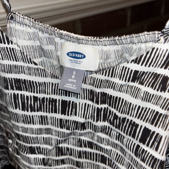 2 Old Navy Flounce mini dress - Black and Black/White patterned - Petite Small - Picture 3 of 7